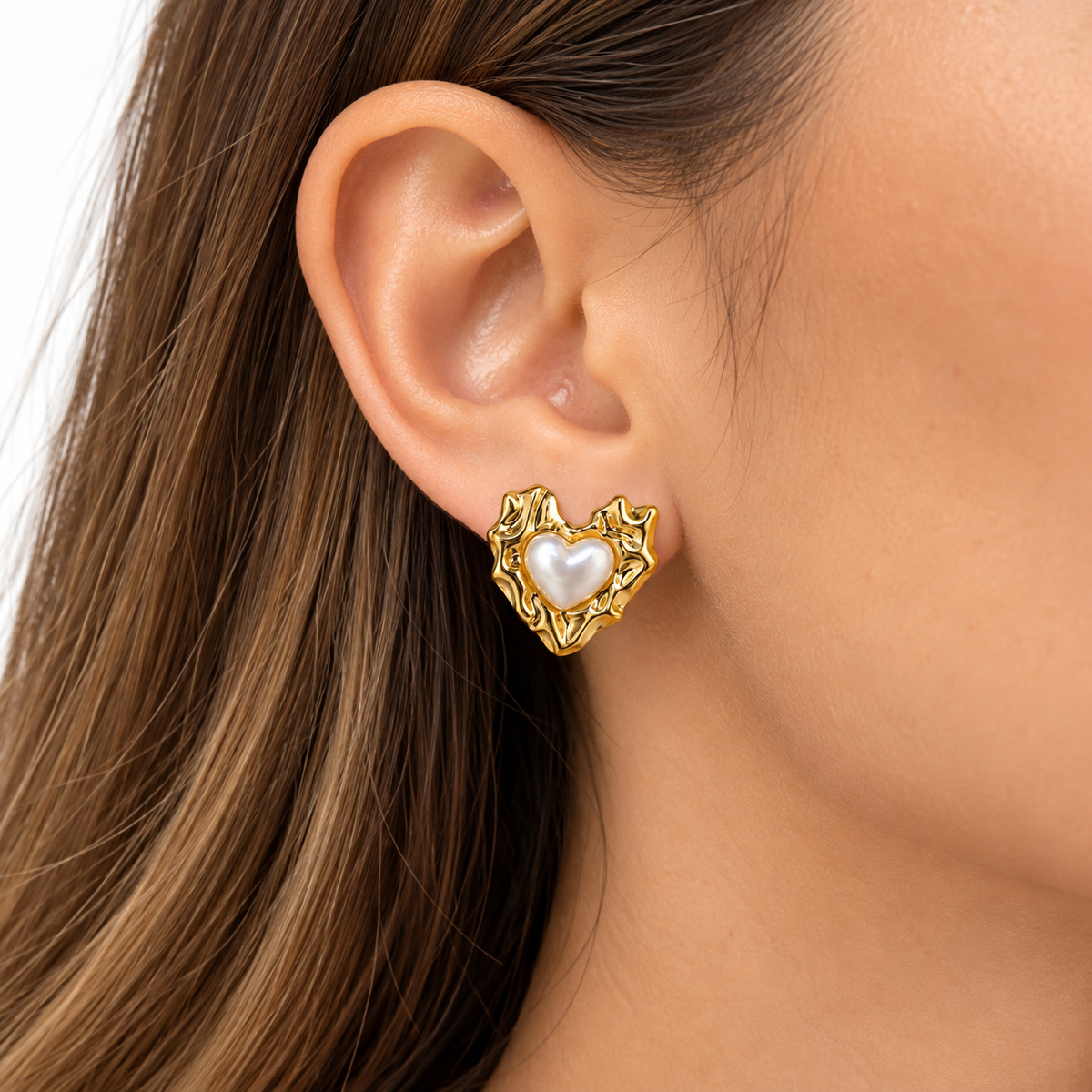 Arete Heart Perla