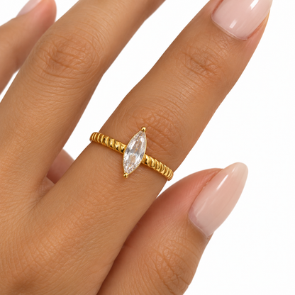 Anillo Lu