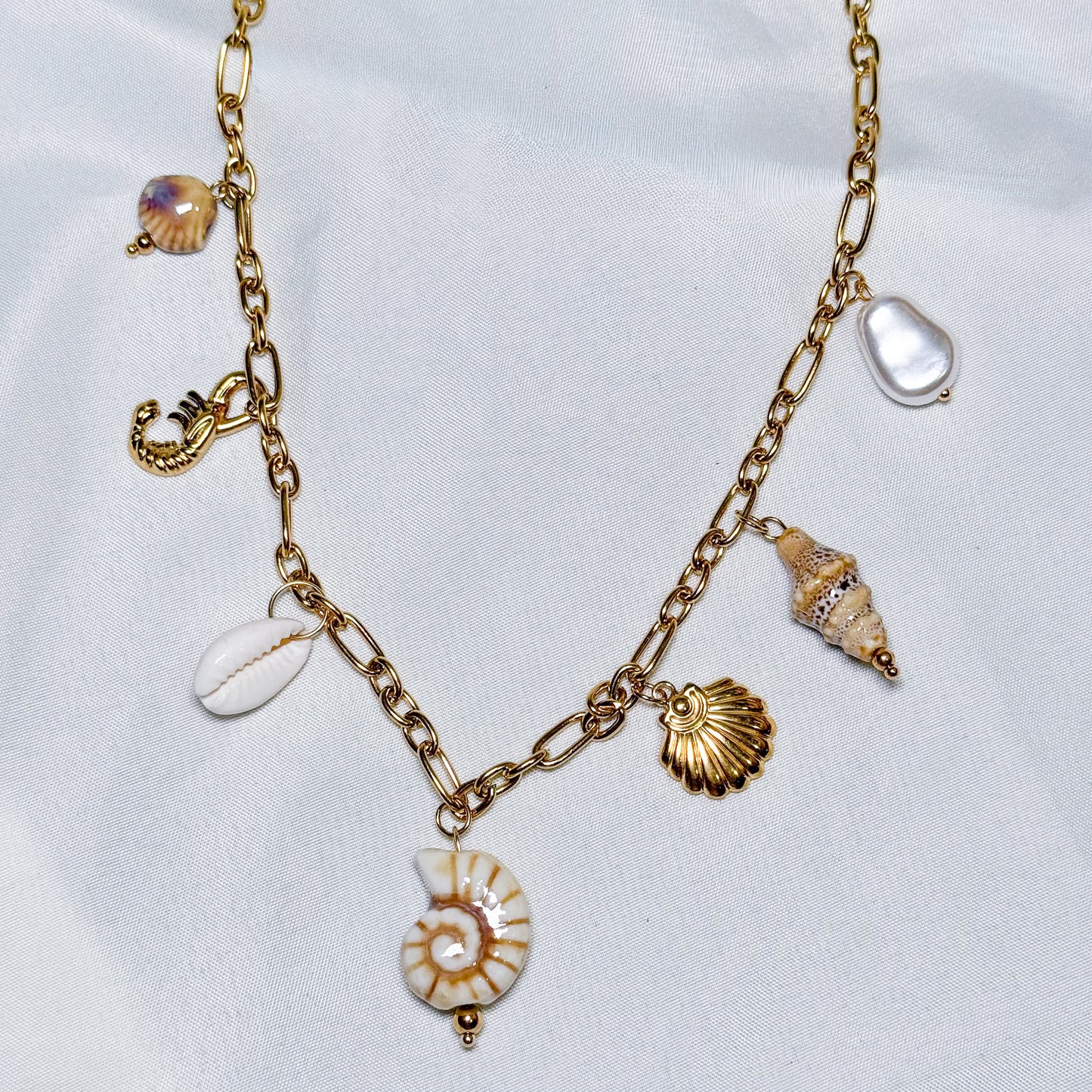 Collar multidijes beige